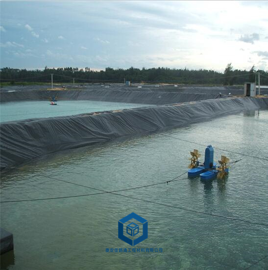 魚(yú)塘養(yǎng)殖防滲膜得到大家喜愛(ài)的原因